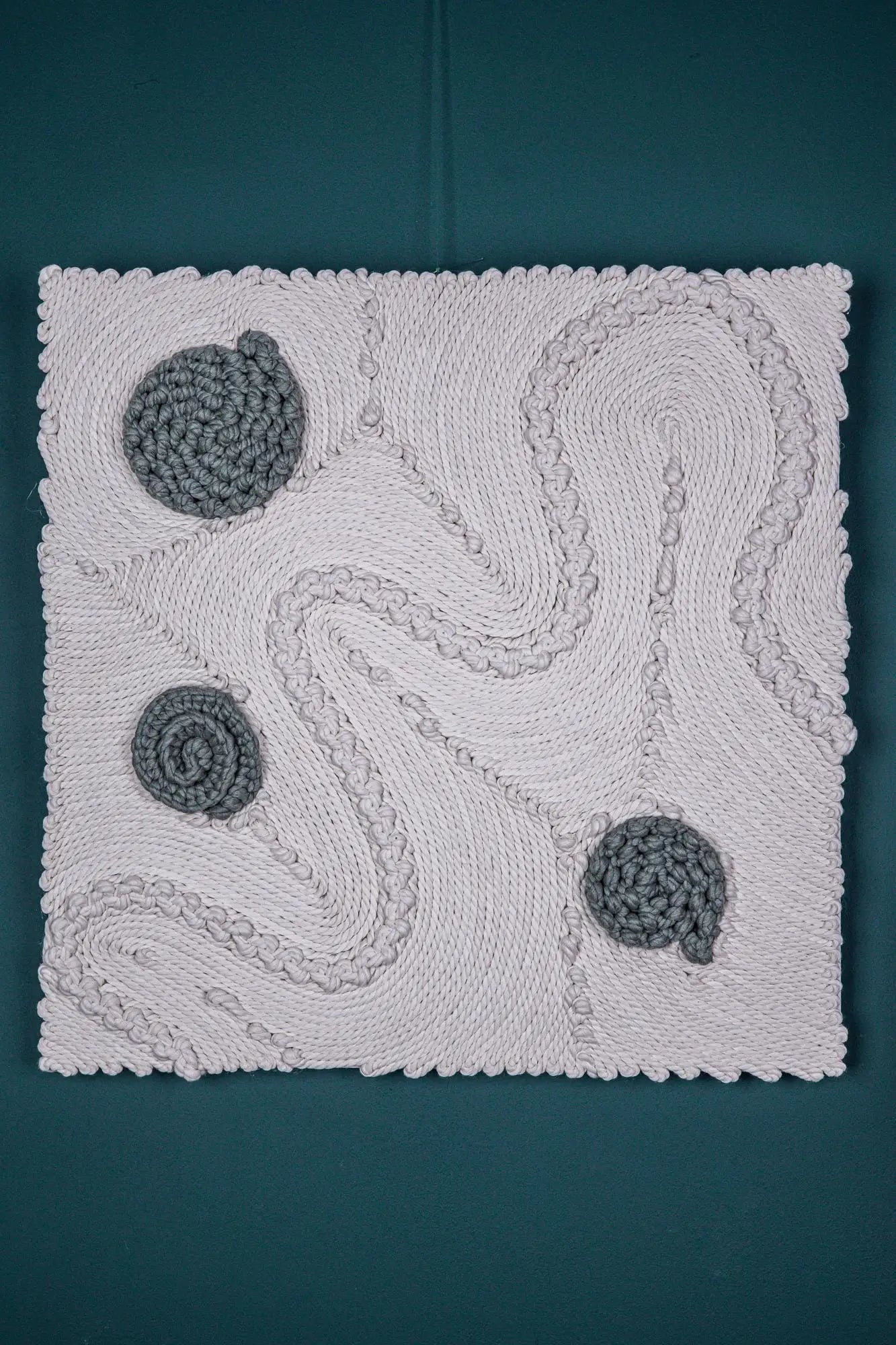 Cords_on_canvas_mixed_with_macrame_weaving_techniques_kalabutka_design
